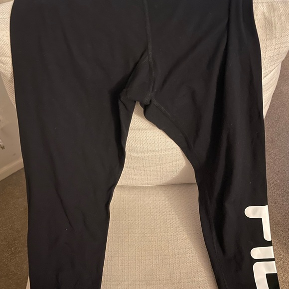 Fila women’s black leggings women’s size small - Picture 3 of 3